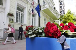 Flowers near British Embassy