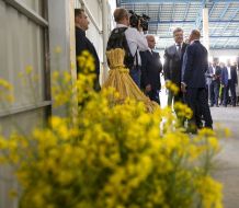 Petro Poroshenko at plant