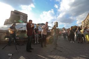 Акция "антипогромний концерт" на Бессарабской площади