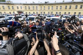 Transfer service car units Natspolitsiyi