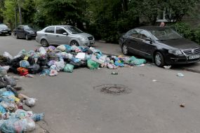 Garbage on the streets in Lviv