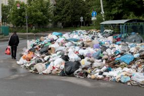 Garbage on the streets in Lviv