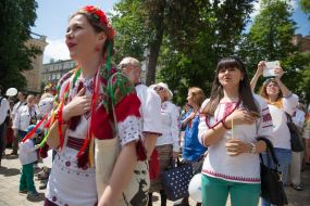 Mehamarsh in embroidery