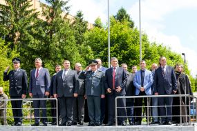 Release of border officers