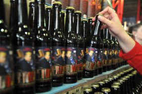 Bottles of beer with a picture of Donald Trump