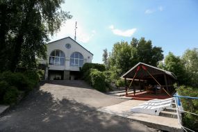 Water-rowing base "Dynamo"