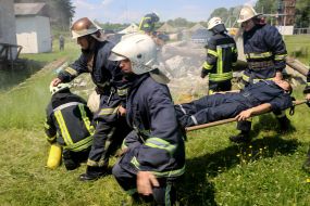 Рятувальники