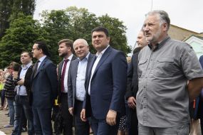 Vladimir Groisman at the railway stretch