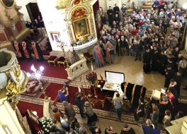 Ukrainians pay tribute to Liubomyr Huzar