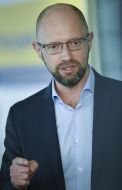 Arseniy Yatsenyuk