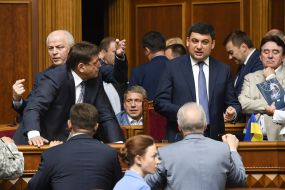 Ministers in the government box