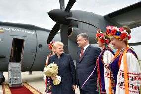 Petro Poroshenko and Dalia Grybauskaite