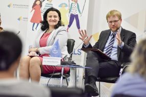 Ivanna Klimpuš-Tsintsadze and Martin Hagstrom