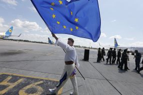 Участник праздника "Европа без границ" в аэропорту "Борисполь"