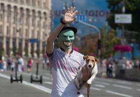 Jack-russel-terrier parade in Kiev