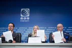 Wojciech Balchun, Uliana Suprun and Guiski Mariusz