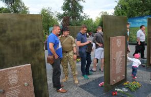 Remembering the dead in the crash of IL-76