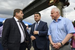 Vladimir Groisman and Vladimir Kistion