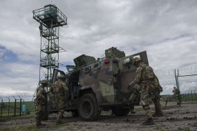 Construction of Ukrainian-Russian border