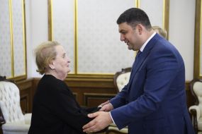 Vladimir Groisman and Madeleine Albright