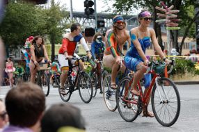"Fremont Solstice Parade" в Сиэтле (США)
