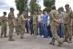 Dispatch of reserve officers to the emergency service