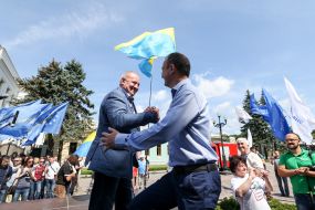 Viktor Chumak, Yegor Sobolev