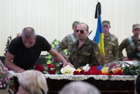 Прощання з ветераном АТО Сергієм Олійником