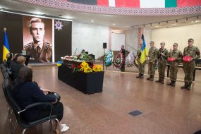 Прощання з ветераном АТО Сергієм Олійником