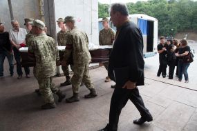 Прощання з ветераном АТО Сергієм Олійником