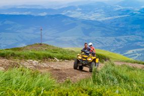 Tourists on Gimbа mountain