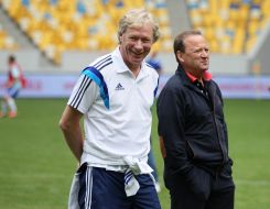 Alexey Mikhailichenko and Igor Belanov