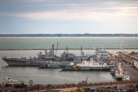 Celebrating the 25th anniversary of the Navy