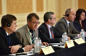 Participants of the 95th NATO PA Seminar