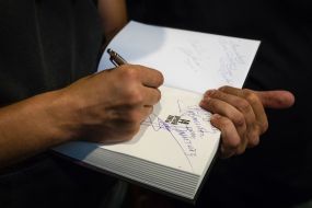 Presentation of book in "Pizza Veterano"