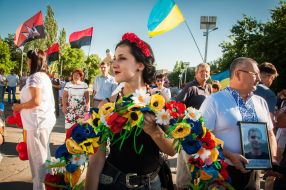 Participants in the procession on the occasion of the Liberation Day of Kramatorsk
