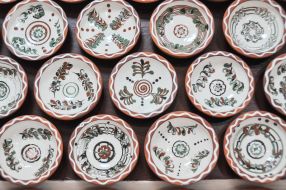 Ceramic tableware