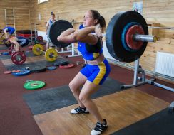 Training in the weightlifting hall