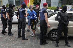 Detention of provocateurs near the Embassy of Germany