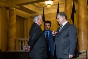 Pavel Klimkin, Petr Poroshenko and Rex Tillerson