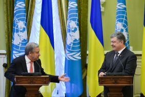 Petr Poroshenko and Antonio Guterres