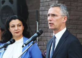 Ivanna Klimpush-Tsintsadze and Jens Stoltenberg