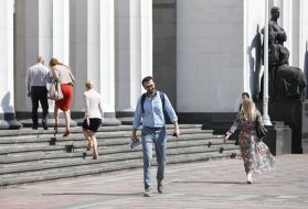 Сергій Лещенко