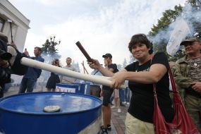 Action demanding the removal of parliamentary immunity