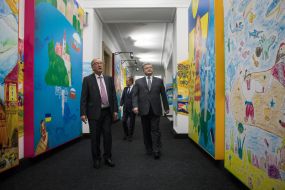 Petr Poroshenko, Donald Tusk and Jean-Claude Juncker