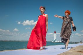 Models on the raid mole of the Vorontsov lighthouse in Odessa
