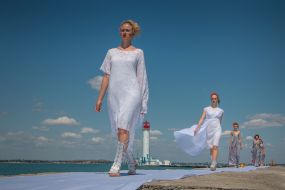 Models on the raid mole of the Vorontsov lighthouse in Odessa