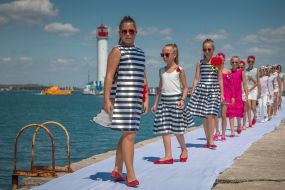 Models on the raid mole of the Vorontsov lighthouse in Odessa