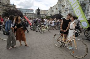 Bicycle parade of girls in Kiev