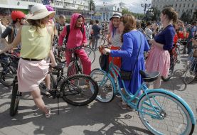 Bicycle parade of girls in Kiev